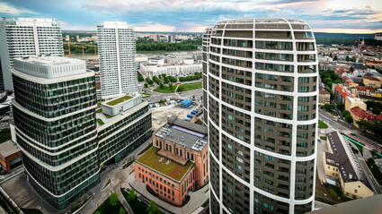 Komerčné nehnuteľnosti na Slovensku: Orientácia v nových pravidlách, technológiách a dynamike trhu pre firmy