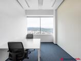 Kancelárie, ktoré majú prenajať Agilný pracovný priestor v oblasti Regus Polus Towers