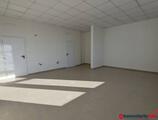 Kancelárie, ktoré majú prenajať Administratívne priestory na prenájom, Vráble, centrum mesta