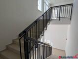 Kancelárie, ktoré majú prenajať Administratívne priestory na prenájom, Vráble, centrum mesta