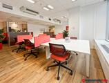 Kancelárie, ktoré majú prenajať Atraktívne kancelárie a podpora v oblasti Regus CBC Center