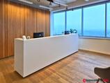 Kancelárie, ktoré majú prenajať Agilný pracovný priestor v oblasti Regus Polus Towers