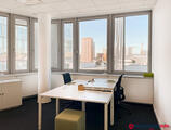 Kancelárie, ktoré majú prenajať Adaptabilný pracovný priestor v oblasti Regus Apollo Business Centre II