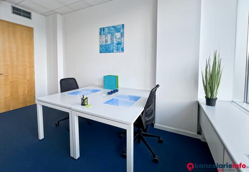 Kancelárie, ktoré majú prenajať Atraktívne kancelárie a podpora v oblasti Regus CBC Center