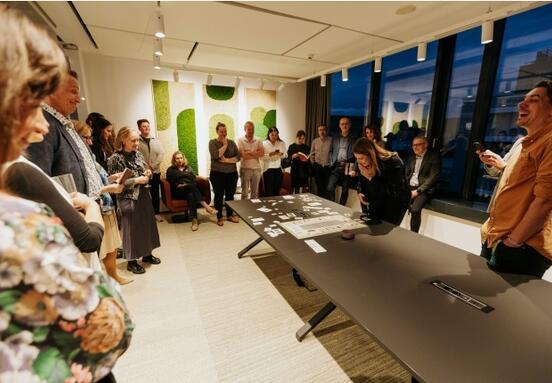 Navrhovanie vašej ideálnej hybridnej kancelárie: Kľúčové poznatky pre obchodný úspech