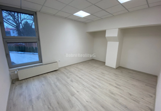Kancelárie na prenájom v centre Rimavskej Soboty